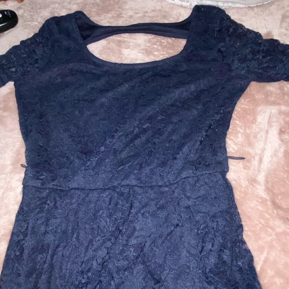 Dress - Picture 1 of 4